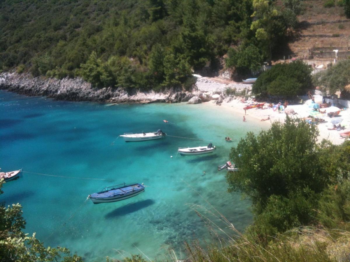 Manto Apartments Lefkada Evgiros 外观 照片
