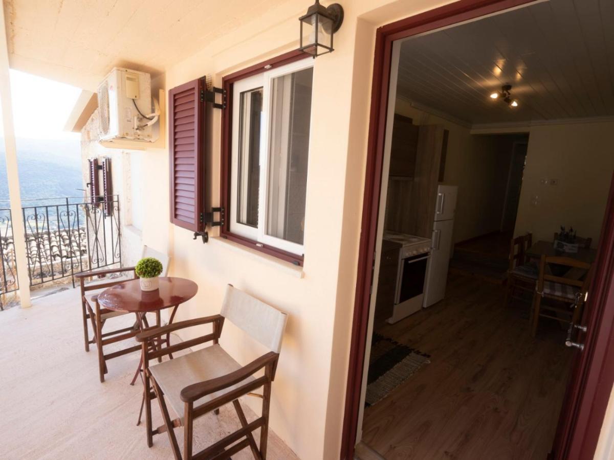 Manto Apartments Lefkada Evgiros 外观 照片